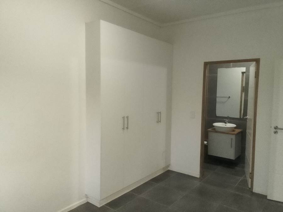 3 Bedroom Property for Sale in Mooikloof Country Estate Western Cape